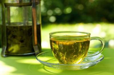 Медики рассказали, о вреде зелёного чая