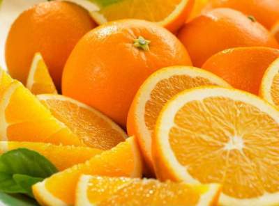 Врачи объяснили, почему желательно регулярно есть апельсины
