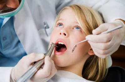 Ученые рассказали, каких зубов не будет у людей будущего