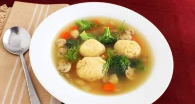 Медики подсказали, какой суп есть, чтобы не заболеть раком пищевода