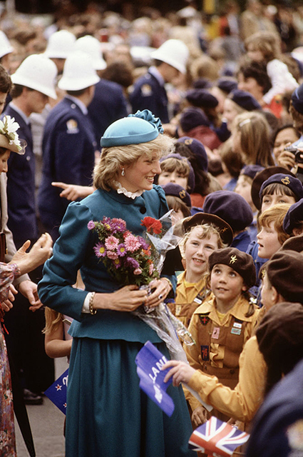 Принцесса Диана на встрече с жителями Веллингтона, 1983 год