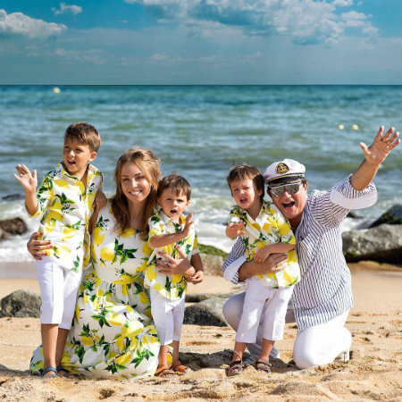 Полина и Дмитрий Дибровы с детьми