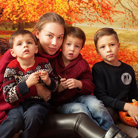 Полина Диброва с детьми