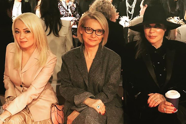 Неделя высокой моды в Париже: Яна Рудковская и другие на показе Yanina Couture