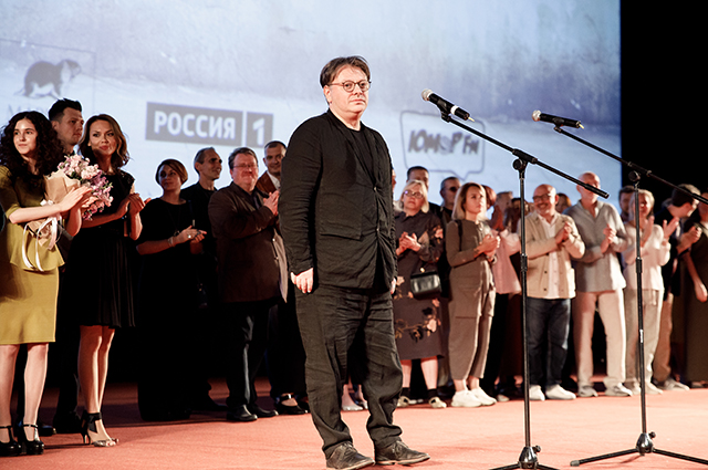 Валерий Тодоровский со съемочной командой фильма "Одесса"