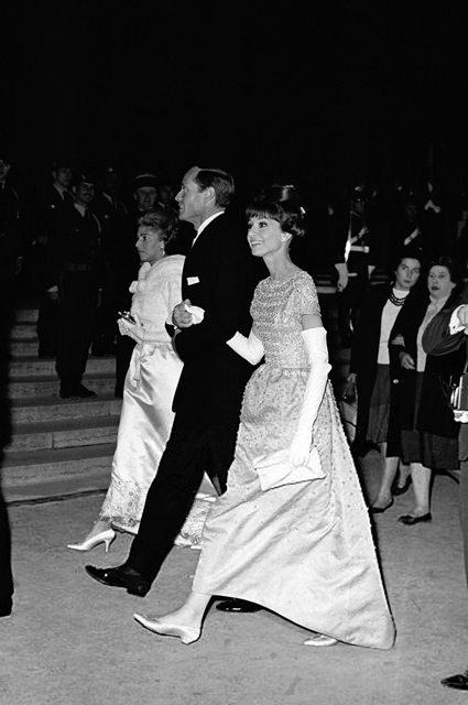Одри Хепберн с мужем Мелом Феррером, 1960 год 