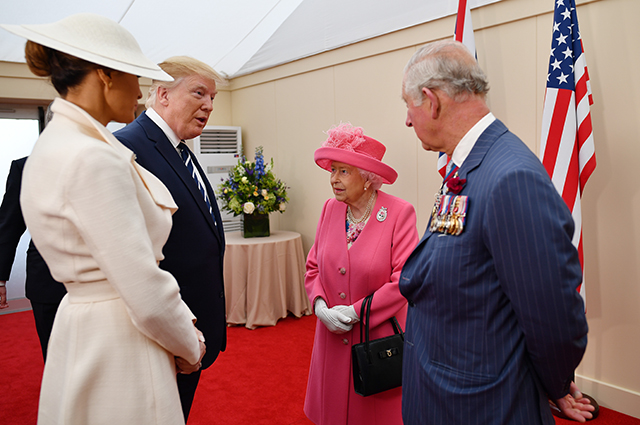 Мелания и Дональд Трамп, королева Елизавета II и принц Чарльз