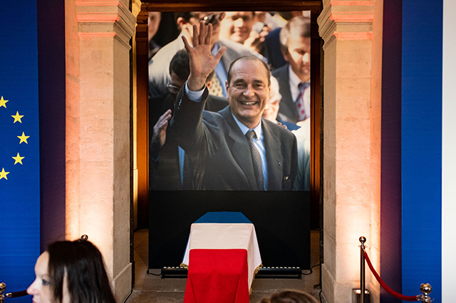 Прощание с Жаком Шираком