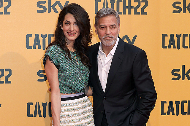 Амаль Клуни поддержала мужа Джорджа на премьере сериала 