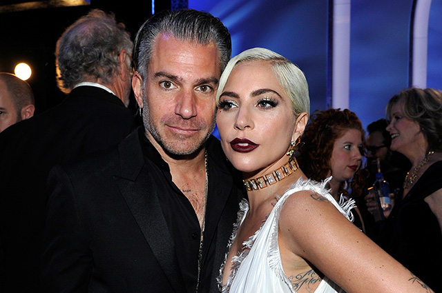 Стала известна причина, почему Леди Гага разорвала помолвку с Кристианом Карино
