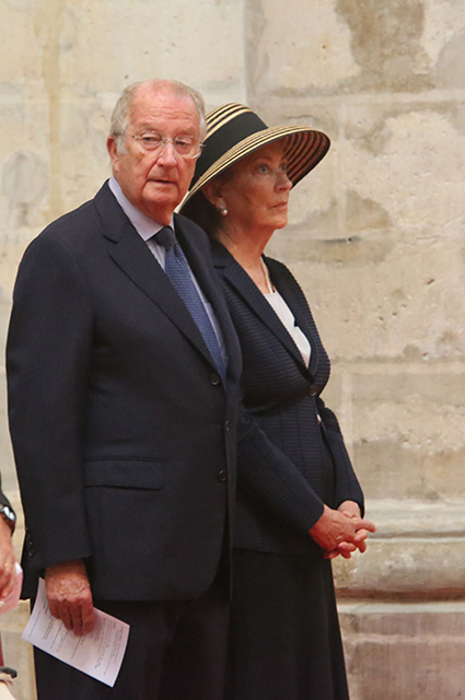 Король Альберт II и королева Паола 