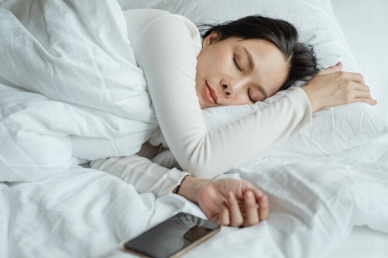 Медики рассказали, к чему приводит недостаток сна